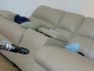 ohmysweetkitty's chat room