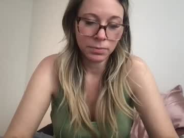 texas_blonde's chat room