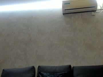 v_deville's chat room