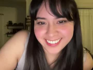 kaylathephotographer2013's chat room