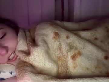 fantasyella's chat room