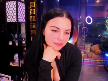 alma_pearl's chat room