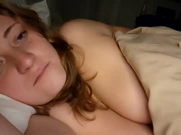 tripledeetitsmcgee's chat room