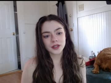 rosegold18's chat room