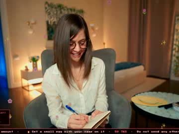 newchloe18's chat room