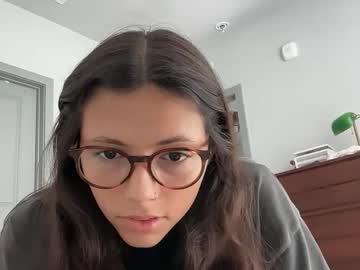 greasybangs's chat room