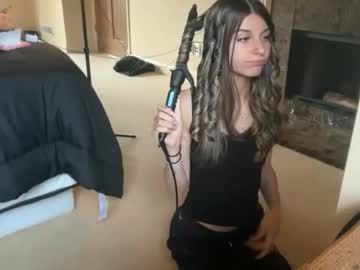 clairewalkerr's chat room