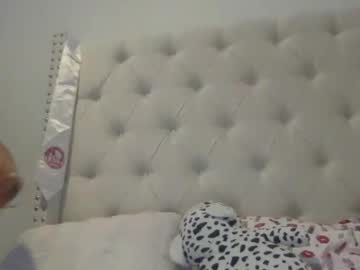 pretty_girl828687's chat room