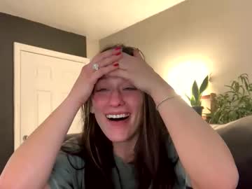 aliciacolette123's chat room