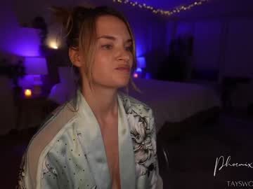 phoenix_taylor's chat room