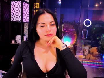 alma_pearl's chat room