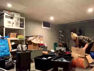 intothewoodswego's chat room