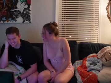 peachespunkins's chat room