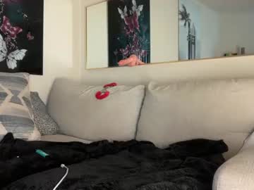 blondebunny999's chat room