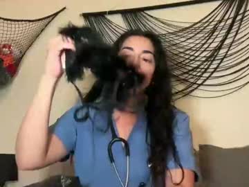 luxcher22's chat room