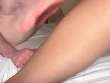 annikaronin's chat room