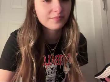 fantasyella's chat room