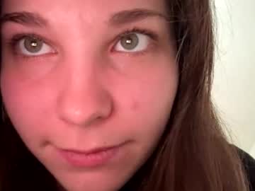 deepthroatqueen33's chat room