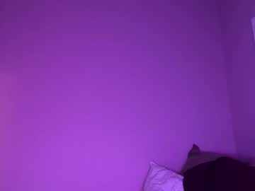 oliviahansleyy's chat room