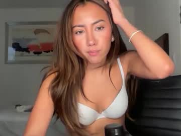 dollyrhodesss's chat room