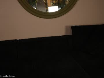 livanddrew's chat room