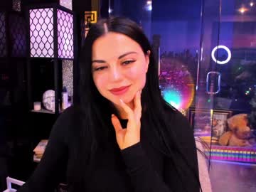 alma_pearl's chat room