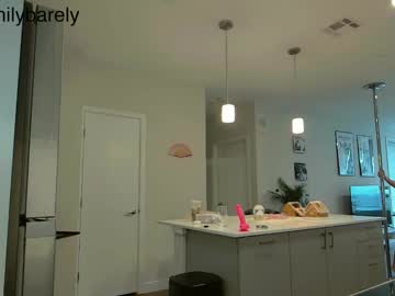 emilyybarely's chat room