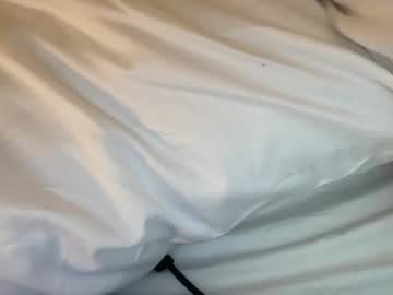 pollyyypocket's chat room