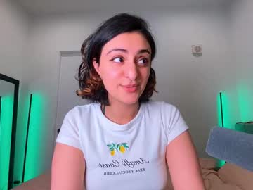 maevemads's chat room