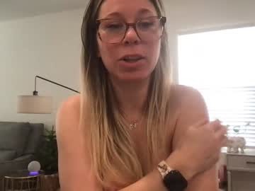 texas_blonde's chat room