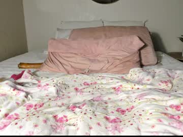 sexxylaurab's chat room