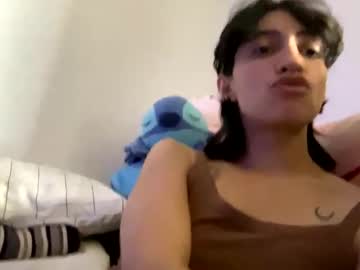 tinyhairycherry's chat room