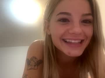 britneycherry08's chat room