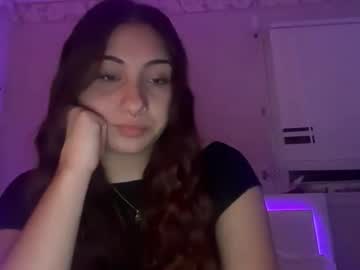 luna1lov3's chat room