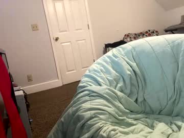 yourstrulybellax's chat room