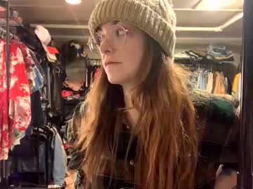 intothewoodswego's chat room