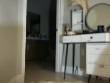 _natycutei19's chat room