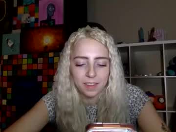 latenightkash's chat room