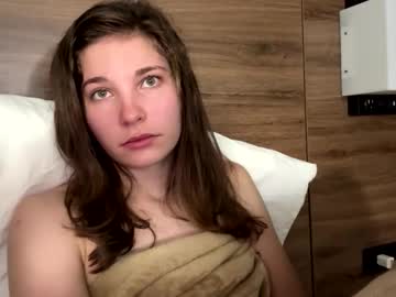 deepthroatqueen33's chat room