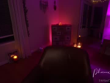 phoenix_taylor's chat room
