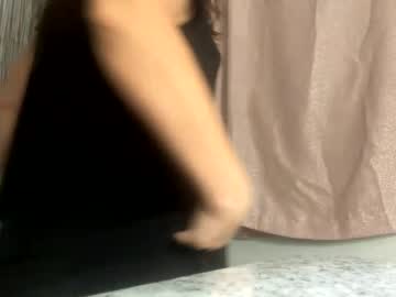 straightoutthetrailer's chat room