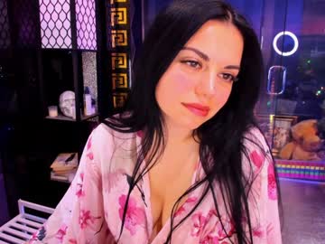 alma_pearl's chat room