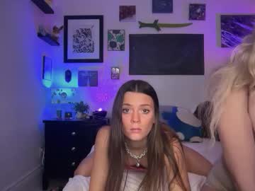 miamoorexo's chat room