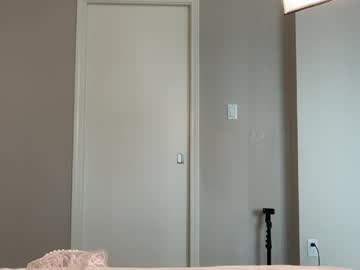 alyssapearls's chat room