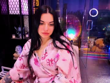 alma_pearl's chat room