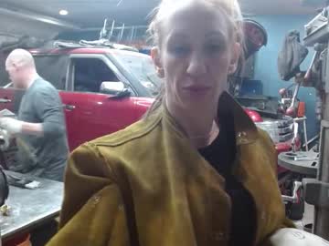 zoeyportland's chat room