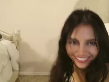 elisparadisex's chat room