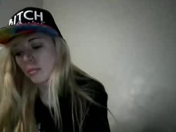 mizzymay10101's chat room