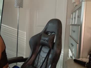 butterflybootyy's chat room