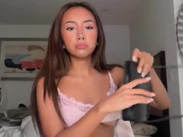 dollyrhodesss's chat room